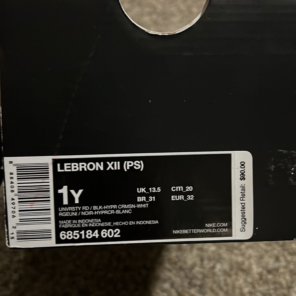Lebron 12 - Picture 4 of 4